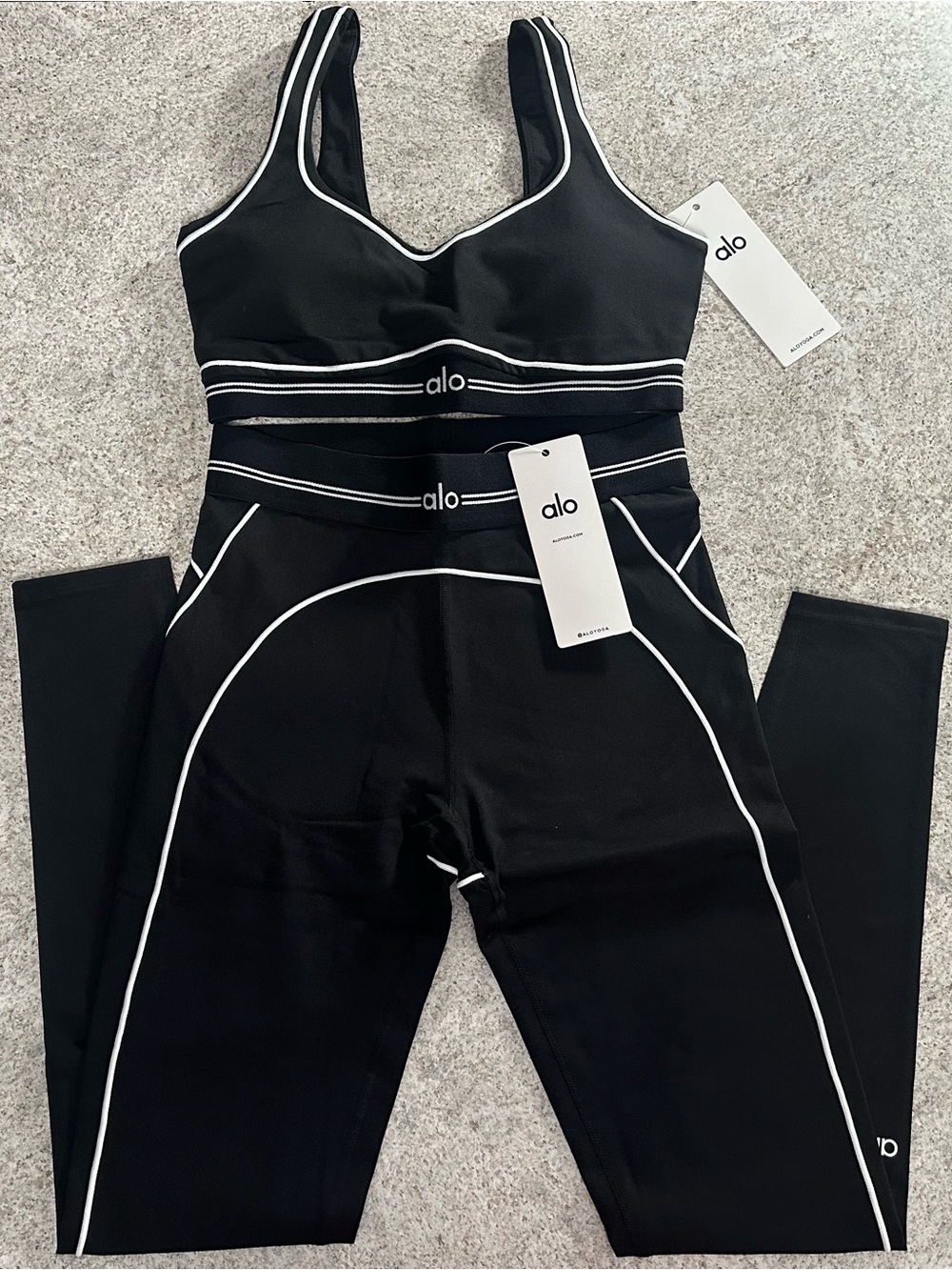 ALO Yoga Set